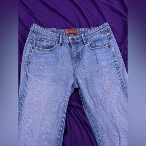 Woman’s Lee One true fit jeans - Size 7/8 Long